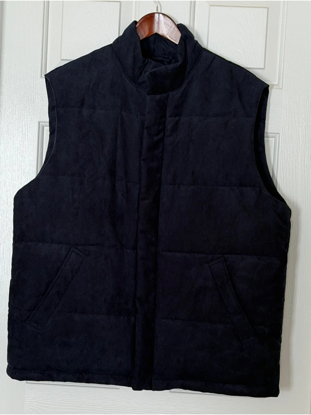 Banana Republic Vegan Suede Puffer Vest XL Navy Quiet Luxury Preppy